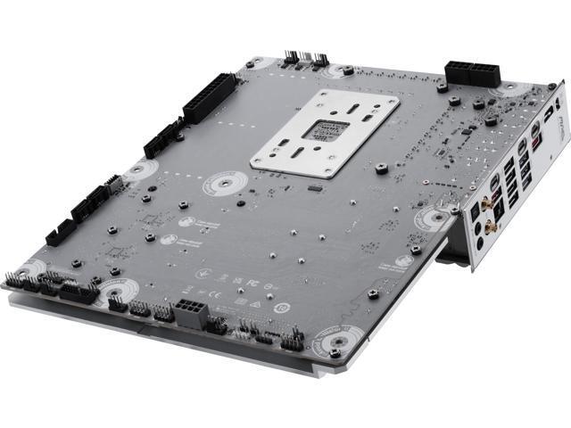 MSI MAG X870E TOMAHAWK MAX WIFI PZ ATX AM5 Motherboard (MAG X870E