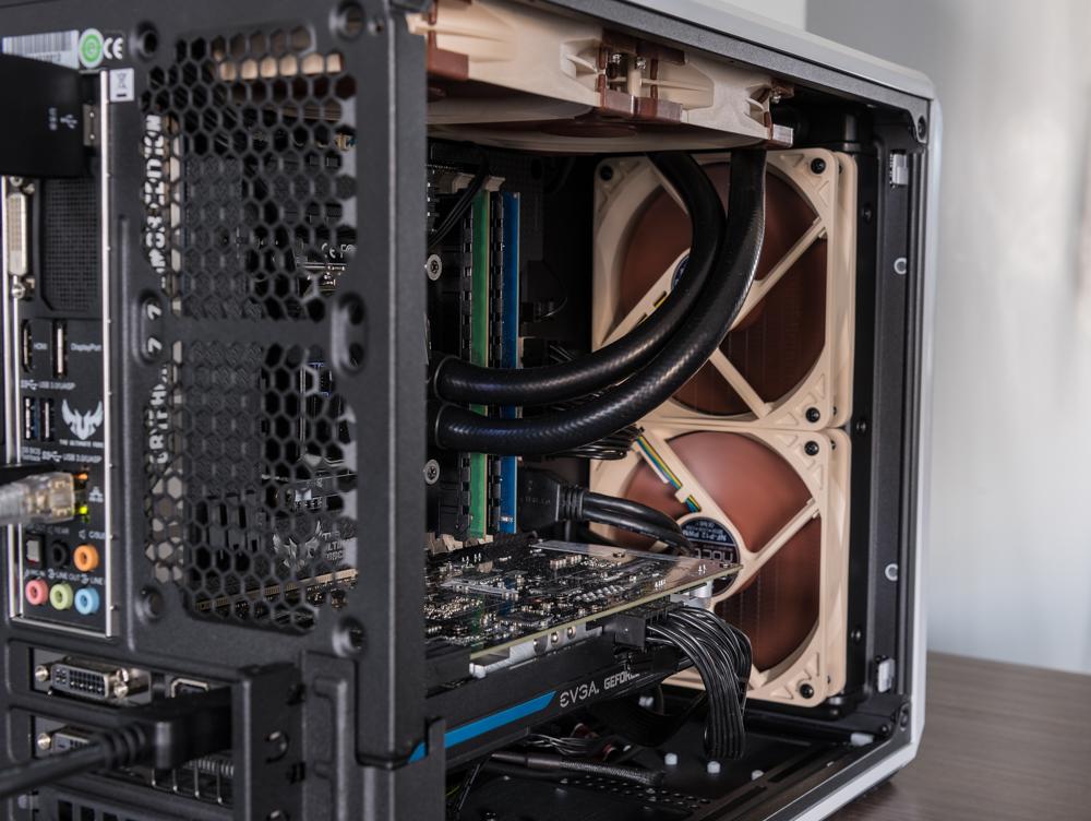 Corsair Air 240 by volldal - Intel Core i7-4770K, GeForce
