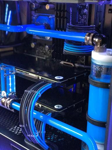 I know it's intel blue by nycdarkness - AMD Ryzen 7 1800X, 2