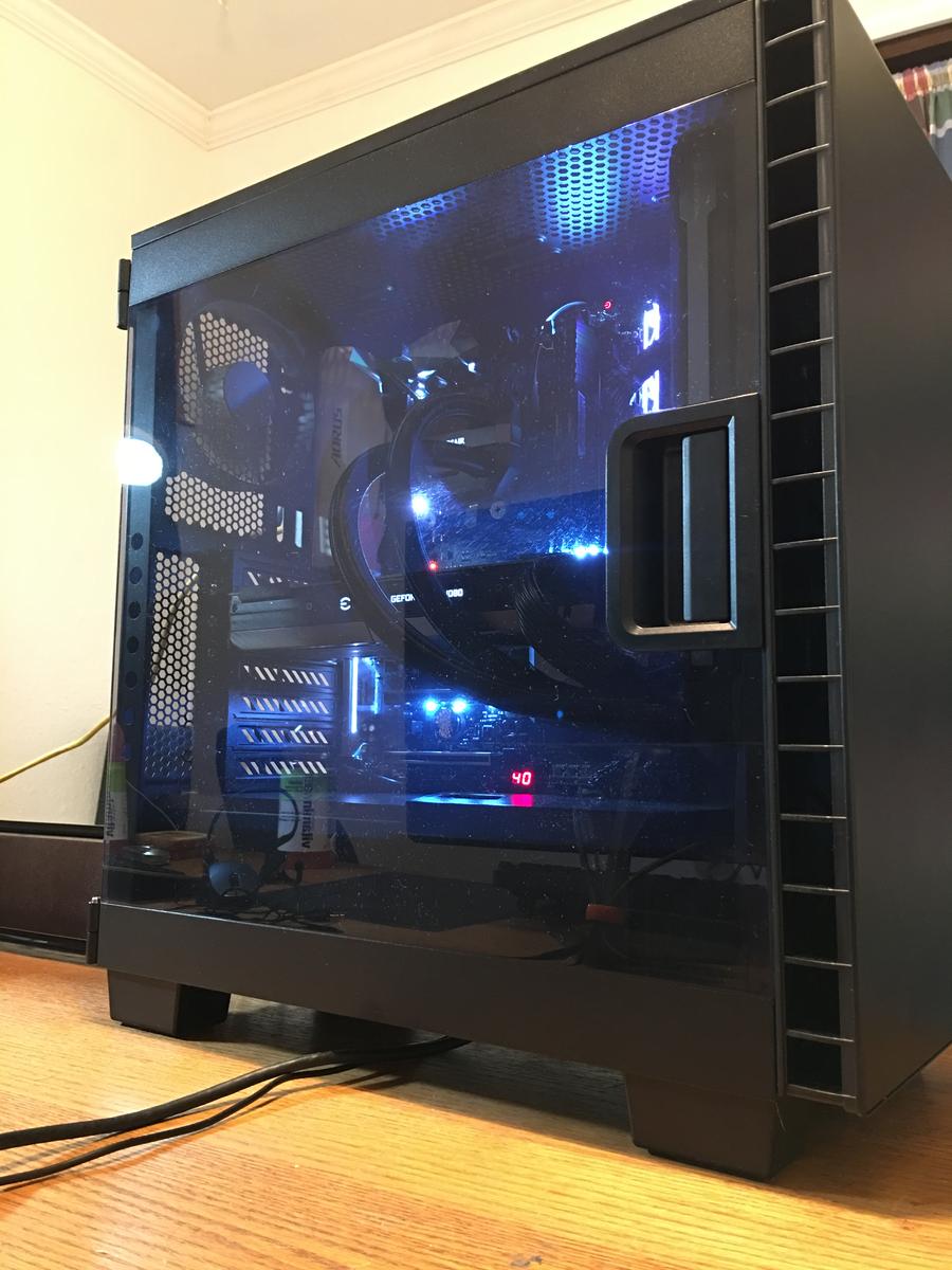 DarkFlash BK/RYZEN7 1800X/GTX1080/16GB