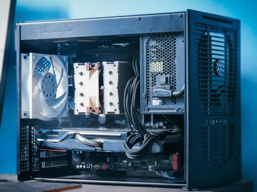 The Silent One by Felicetti - Intel Core i7-4770K, GeForce GTX 780 