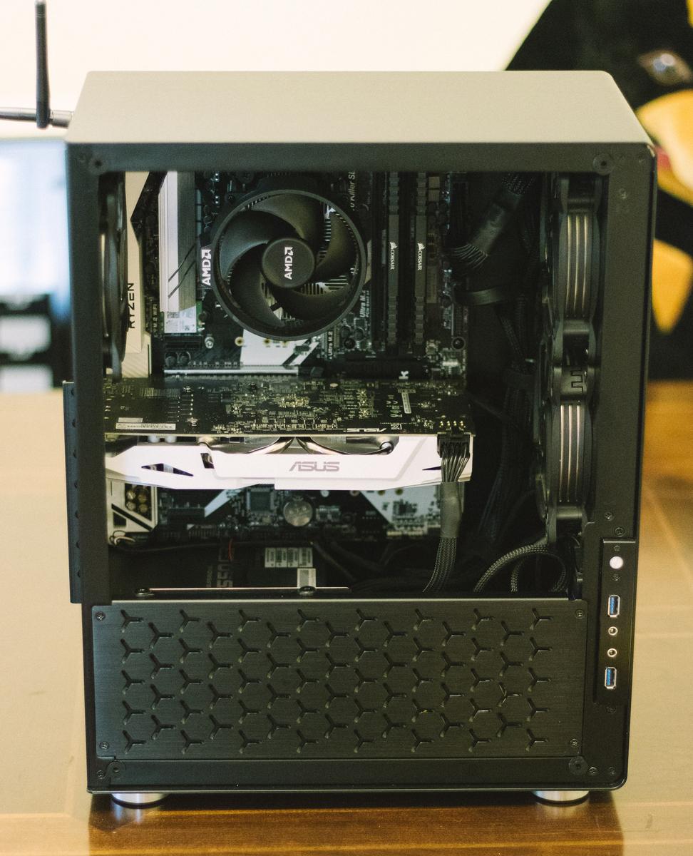 Esojsounds S Completed Build Ryzen 5 1600 14nm 3 2 Ghz 6 Core Radeon Rx 480 4 Gb Dual Pcpartpicker