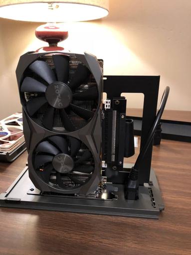 Circle Pro - ITX Build by Electr0Shock - Intel Core i7-8700K