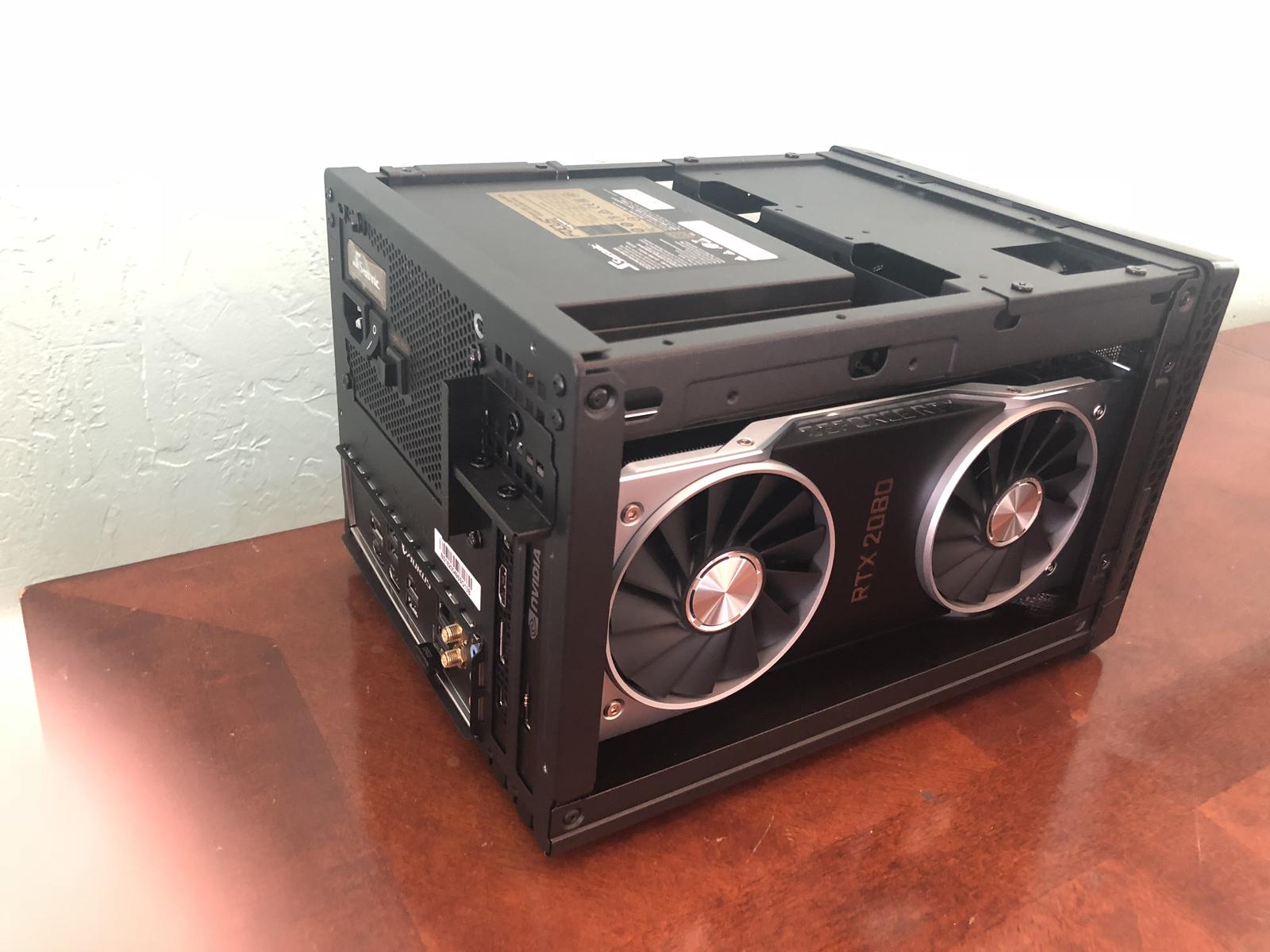 世界を買える 海外ブランド Tiny RTX 2080 + Ryzen 2700x ITX Build by 0llie - AMD Ryzen 7 ミニPC