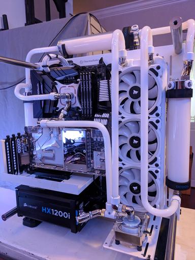The Triple Reservoir Thermaltake Core P3 Build by JaredRoss