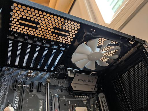 Ryzen GAMING PC - Low Key RGB by sh1zzle - AMD Ryzen 5 2600X