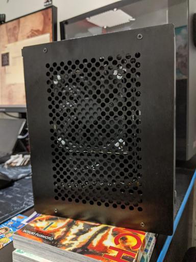 激レア Mini-ITX VELKA3 ケース 激レア Mini-ITX VELKA3 ケース