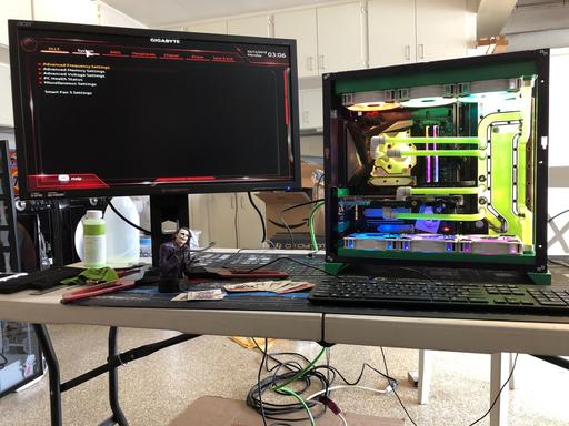 The Joker Build Christmas Present by w8nonaces - Intel Core