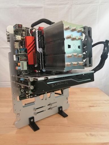 Open Benchtable BC1 - i7 5930k - Hackintosh - Sound Edition