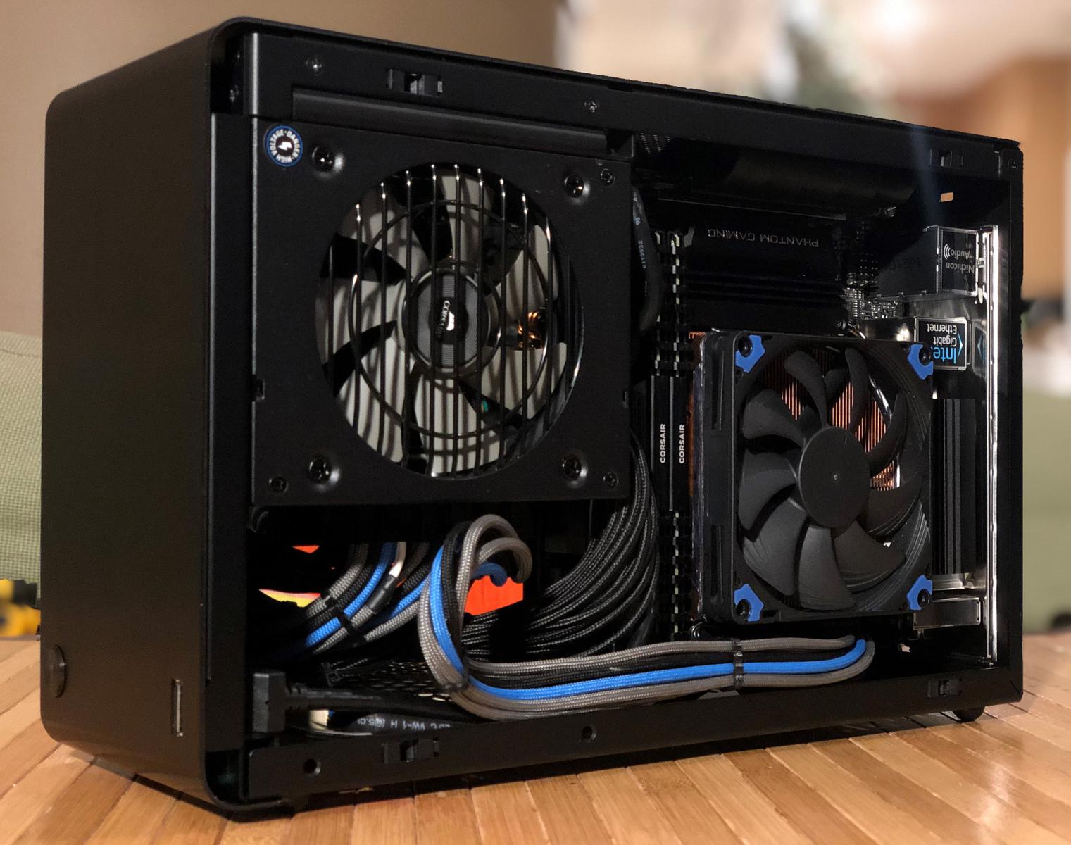 メモリー DAN Case A4-SFX v.2 + Corsair SF600 メモリー DAN Case A4-SFX v.2 + Corsair SF600 Dan Case A4-SFX