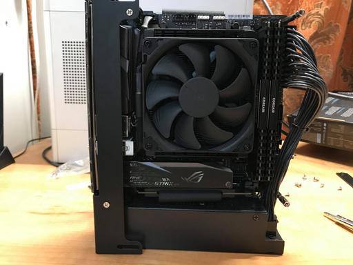 Silfur (VELKASE Velka 3 Rev 1.2) by EliteKid104 - AMD Ryzen