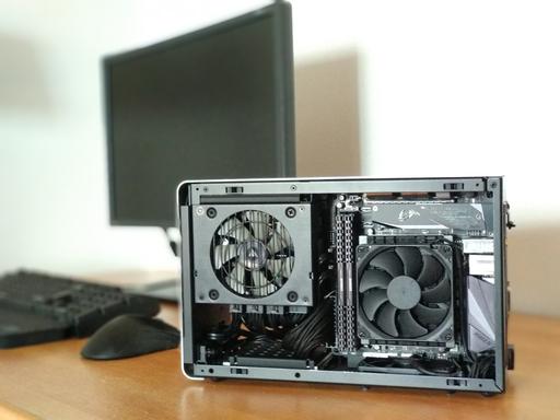 DAN CASE A4 V4.1 - Mini-ITX Build - First Build Ever by xeqmate