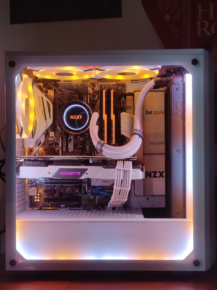 Be Quiet! Pure Base 500DX White Build by Craftytom94 - Intel