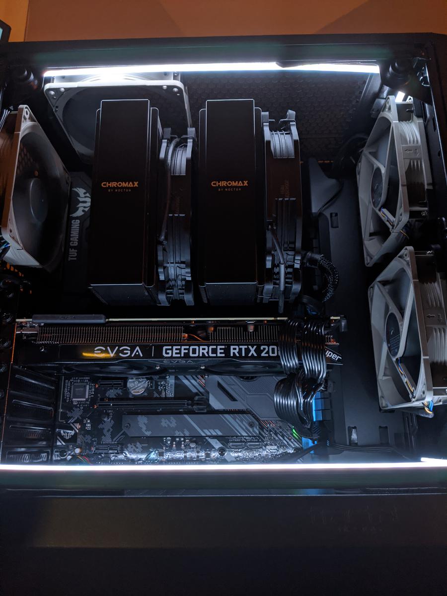 QuarantiNoir by Luxagas3 - AMD Ryzen 9 5900X, GeForce RTX 3080