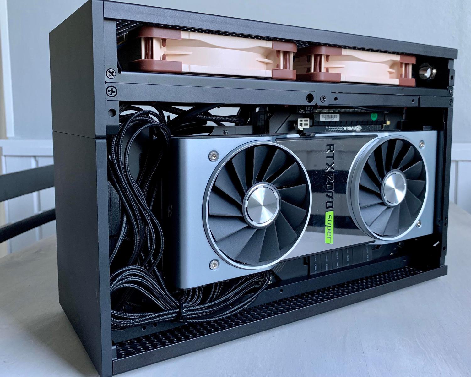 希少 Formd T1 Reference Titanium itx pcケース First SFF build (FormD T1 Titanium) : r/sffpc