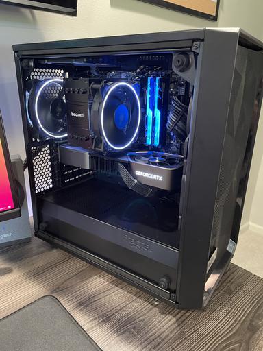 Minimal RGB build by A_case12 - AMD Ryzen 7 3700X, GeForce