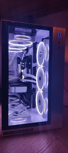 White box by bubbagump234545 - AMD Ryzen 5 3600XT, GeForce