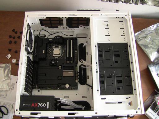 マイニングマシン 1st Build: Project VALKYRIE - Stryker, 4770K, Sabertooth Z87