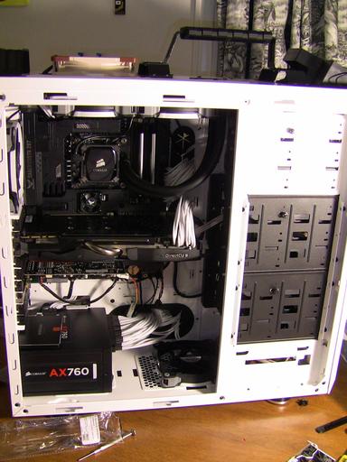マイニングマシン 1st Build: Project VALKYRIE - Stryker, 4770K, Sabertooth Z87