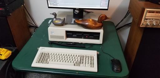 PC机 IBM 5150 super sleeper PC by Jacobalbertus1 - Intel Core i7-8700