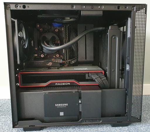 Tiny bull by MrBurton - AMD Ryzen 5 5600X, Radeon RX 6900 XT, NZXT 