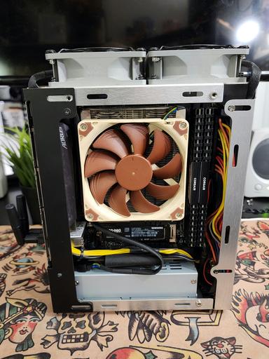 T3chn0Br1ck // Velka 3 by drgnwlf - AMD Ryzen 5 3600