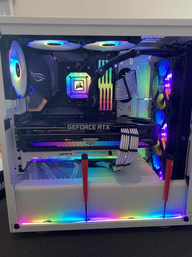 Big White by Dorseyzilla - AMD Ryzen 7 5800X, GeForce RTX 3060 Ti 