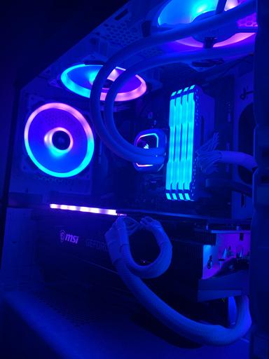 Ryzen 7 3800x and 3060ti white themed build by Zach.Rolfe - AMD