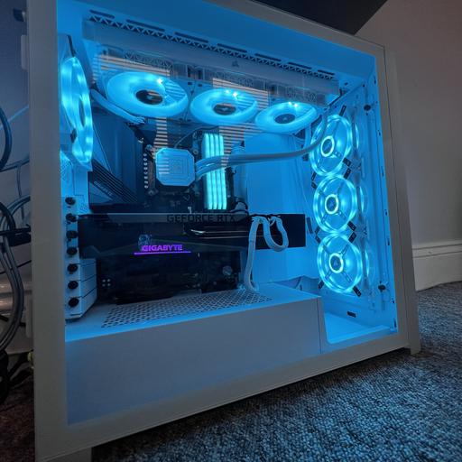 PCケース(自作PC用) PC RTX 3070 Ti + Intel Core i7-12700 NZXT