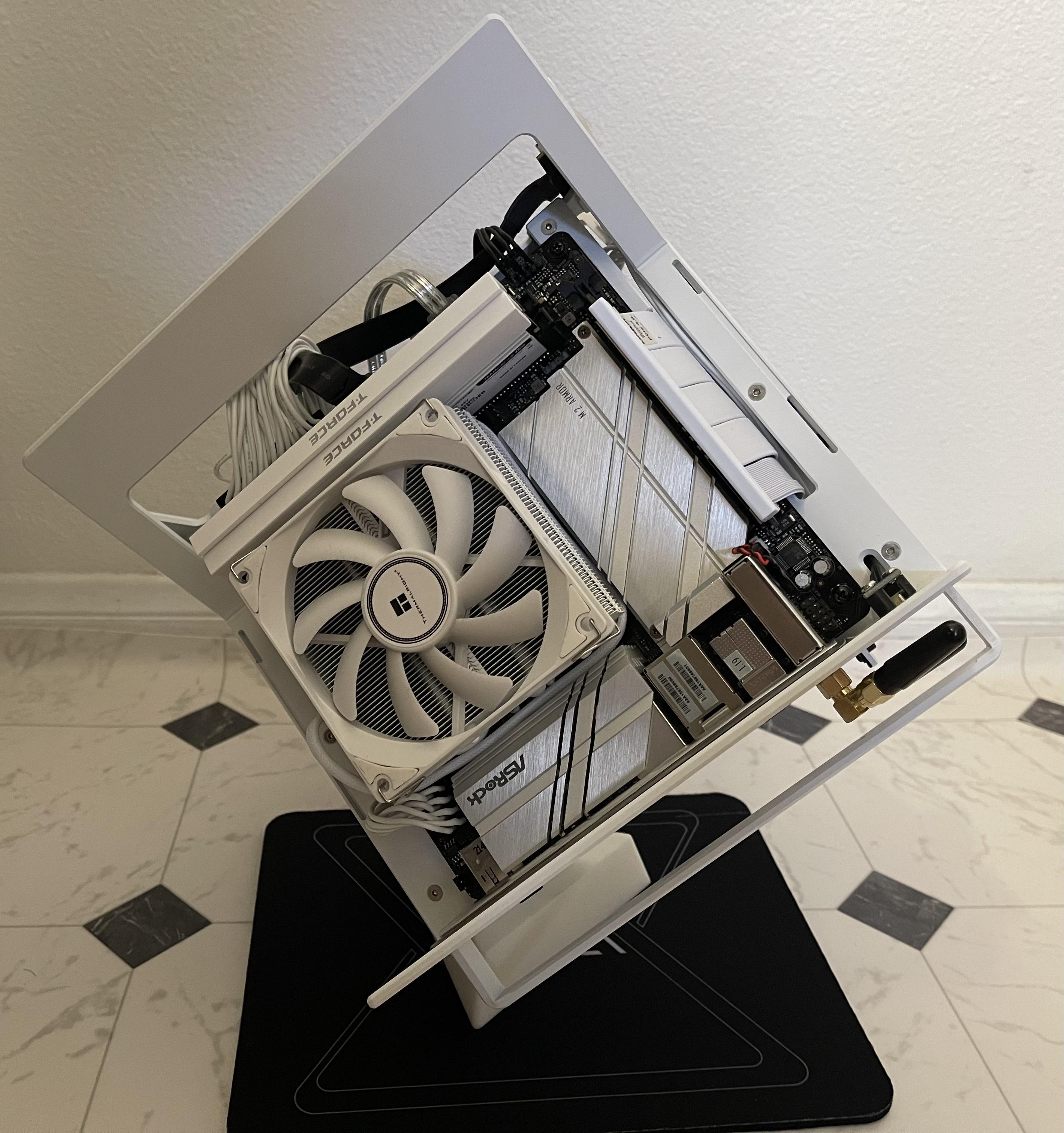 Fusion (XTIA Xproto Mini) by EliteKid104 - Intel Core i5-12600K