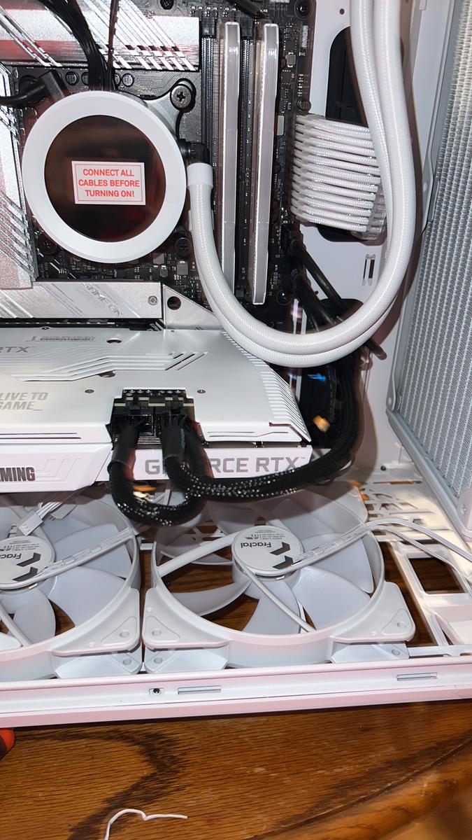 自作PC TrueNAS,Athlon 200GE,64GB,SSD500GB 389807.