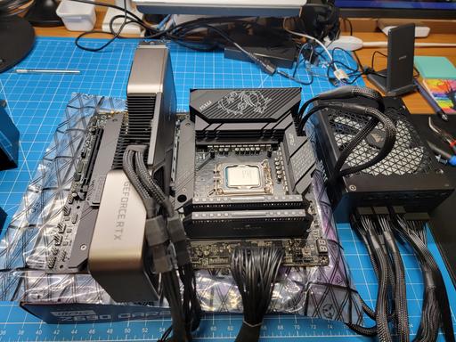 i9-12900KF/RTX 3080 Ti Gaming Rig for a friend by DamianEdwards - Intel ...