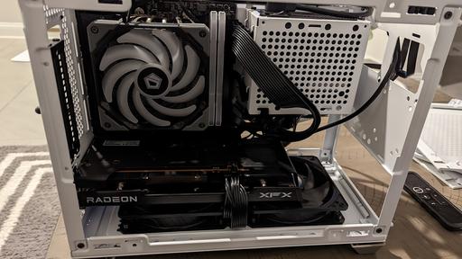 Batocera Emulation Build by mossbc85 - AMD Ryzen 5 5600G, Radeon