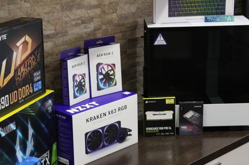 NZXT H510 Flow Gaming PC Build [RTX 3080 & i7-12700K] by