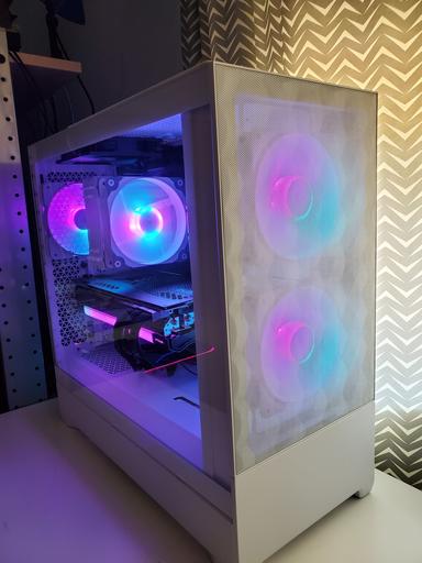 Fractal Pop Air build - white and black by bksam78 - Intel Core i5