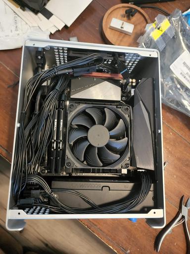 ZZEW A1P Mini ITX Build by OOGA_BOOGA - AMD Ryzen 5 5600