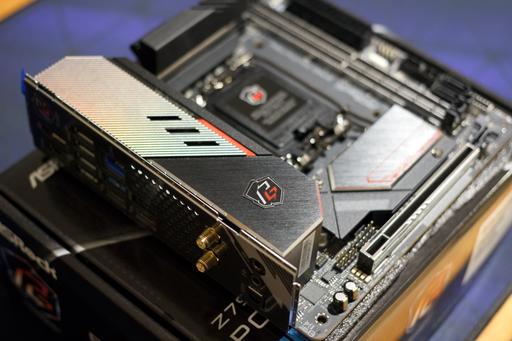 NR200 i7-13700K by HewinFM - Intel Core i7-13700K, Radeon RX