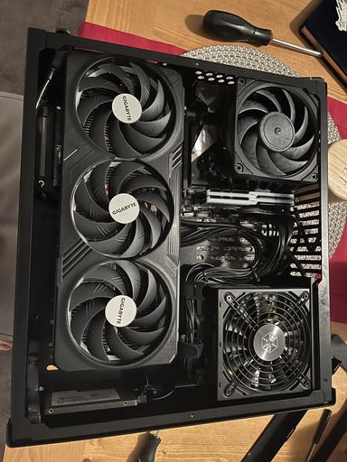 Smallest AIB RTX 4090 Build: SFF Time N-ATX V2 by jrasero - AMD
