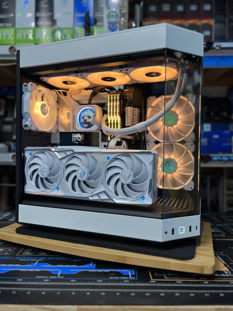 HYTE Y60-White-13900k+4090 by builder-wu - Intel Core i9