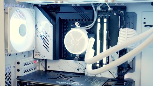自作PC TrueNAS,Athlon 200GE,64GB,SSD500GB GhazzyTV's Fractal Design Torrent » builds.gg