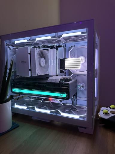 AMD White Build by Davidlam787 - AMD Ryzen 9 7950X, Radeon