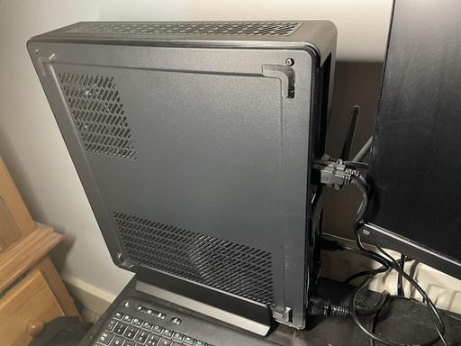 ニック・フューリー　デスクトップPC2 Interesting new 2-fan top-down cooler from Jiushark : r/sffpc