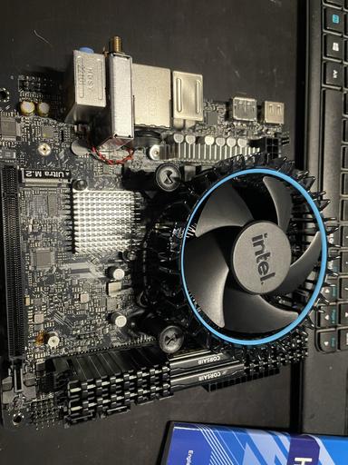 WFH PC by stanmorek - Intel Core i3-12100, Fractal Design