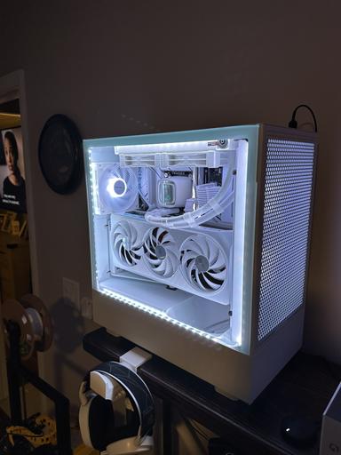 i9 13900k w/ RTX 4080 White Build by dcope - Intel Core i9-13900K