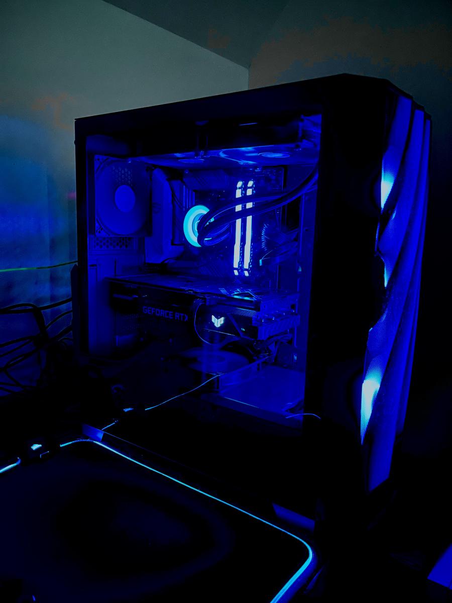 The Dark Fountain (Deltarune Themed First Build) by JDH_N64 - AMD