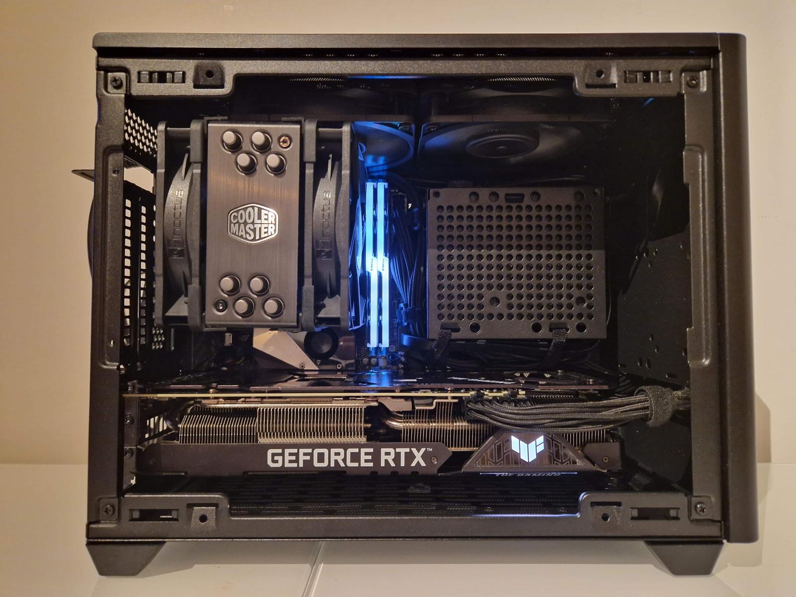 Cooler Master MasterBox NR200P ブラックBlack Cooler Master MasterBox NR200P V2 - Mini ITX Desktop Case in