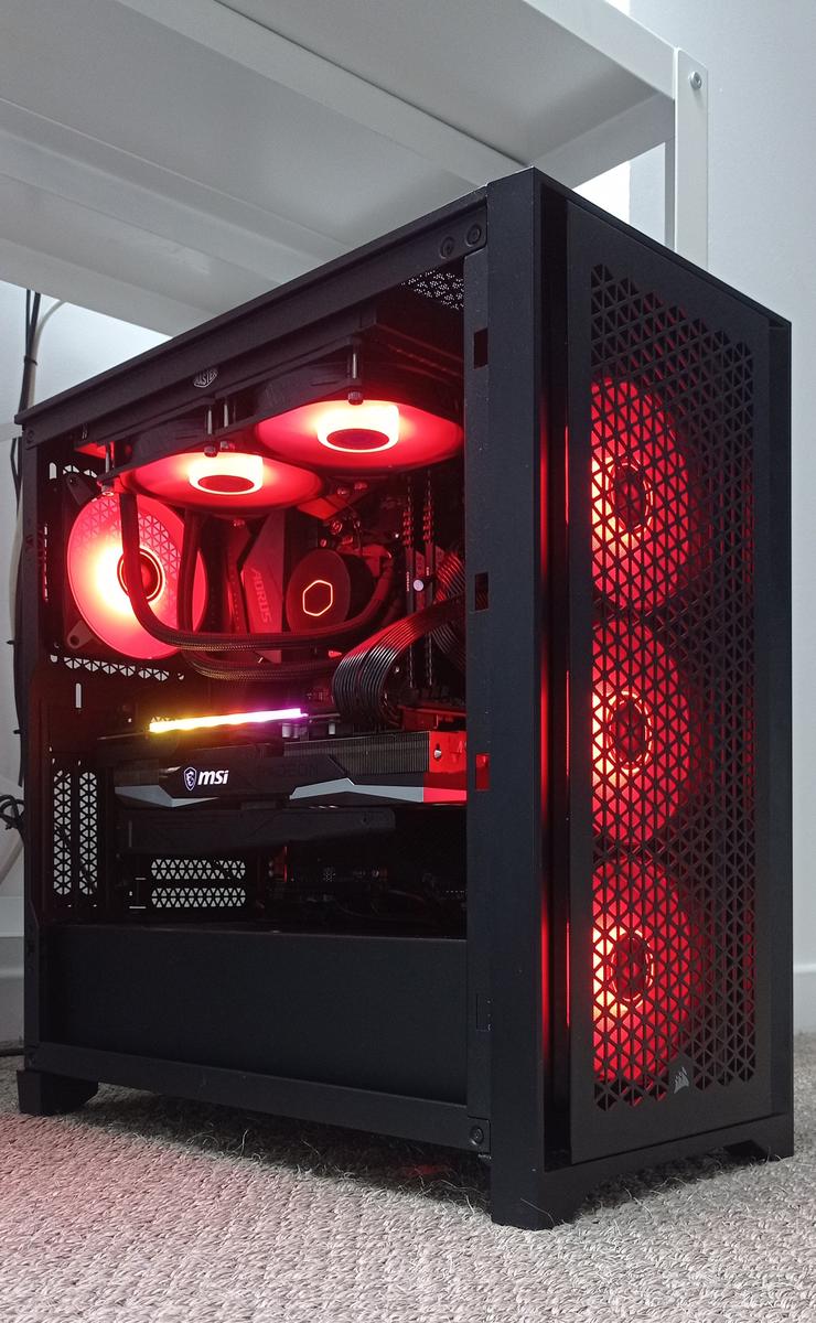 レッド 自作PC First PC by TheViciousSnake - AMD Ryzen 7 5800X3D, Radeon RX