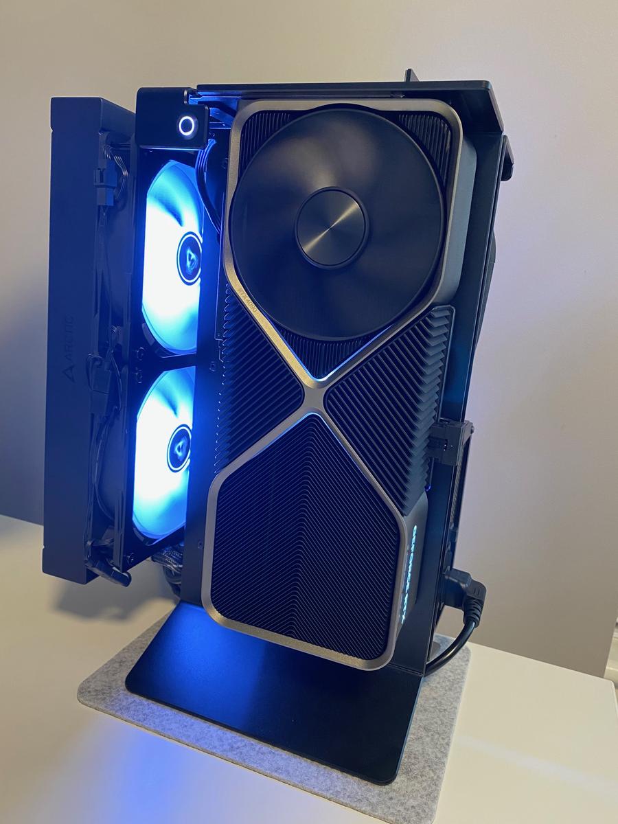 コージュ NVIDIA GeForce RTX 4090 graphics cards are now available