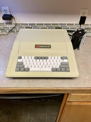 Apple II Sleeper Build by CrexisEnnex - Intel Core i5-11600
