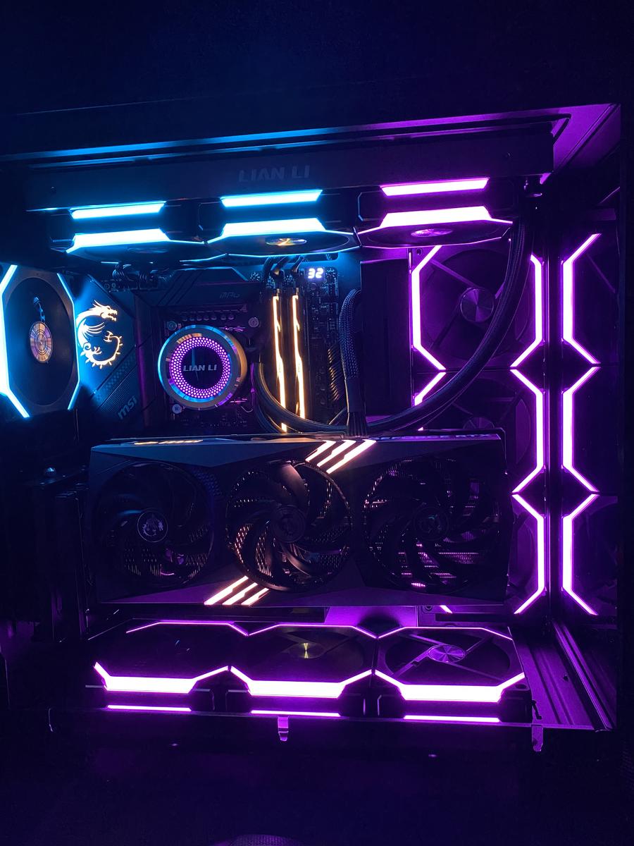 【動作品】MSI MAG X670E + NZXT H9 Flow 等パーツ一式 NZXT H9 Flow での新しいビルド : r/pcmasterrace